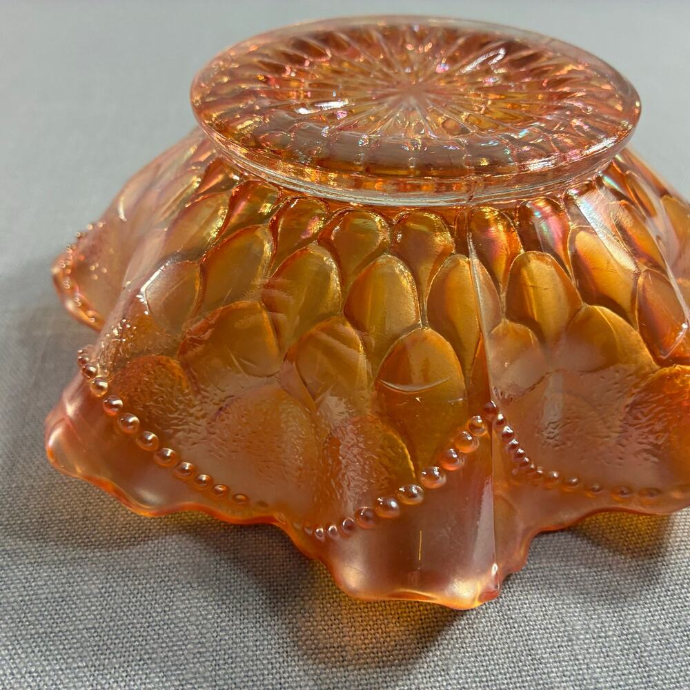 Vintage Marigold Carnival Glass Ruffled Bowl Petal Pattern 6.5 Inch - Picture 7 of 11